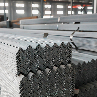 Sudut Baja Galvanis Karbon Ringan Slotted Bar A36 Hot Dicelup 6mm
