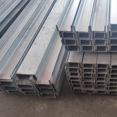 C / U Shape Galvanized Steel Channel 50 * 50mm Steel Rod GI Profile Untuk Rangka Mobil
