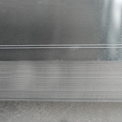 Lembaran Baja Berlapis Seng Plat Galvanis GI HDG Z120 / ㎡ 0,35mm 0,45mm 0,55mm