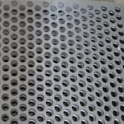 ASTM 304 Lembaran Stainless Steel Berlubang Plat Hot Rolled Lubang Bulat 10mm