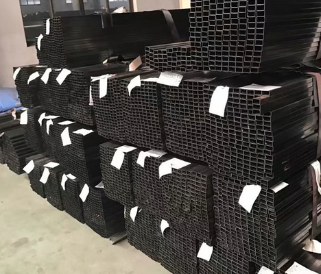 40x40 12m Pipa Baja Hitam Persegi Galvanis Q215 Bagian Berongga
